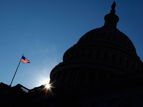 Sometimes bipartisanship does shine down on the Capitol. Sometimes bipartisanship does shine down on the Capitol.