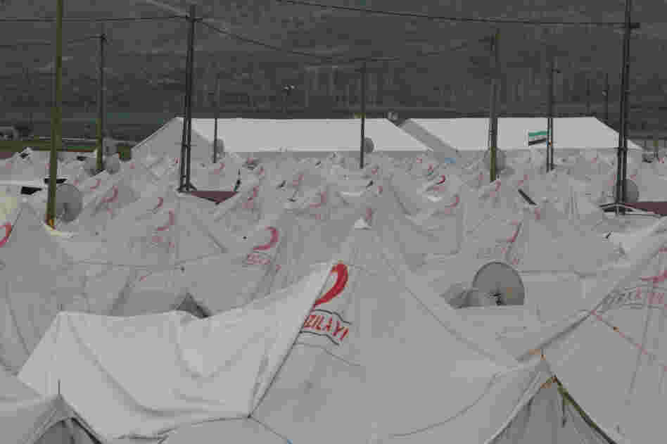 About 1,900 people live at the Boynuyogun refugee camp. About 1,900 people live at the Boynuyogun refugee camp.
