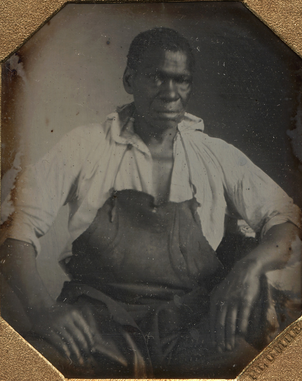  Isaac Granger was an enslaved blacksmith at Monticello. Jefferson made Granger's father, George Granger Sr., Monticello's overseer, the only enslaved man to rise to that position and to receive an annual wage. 