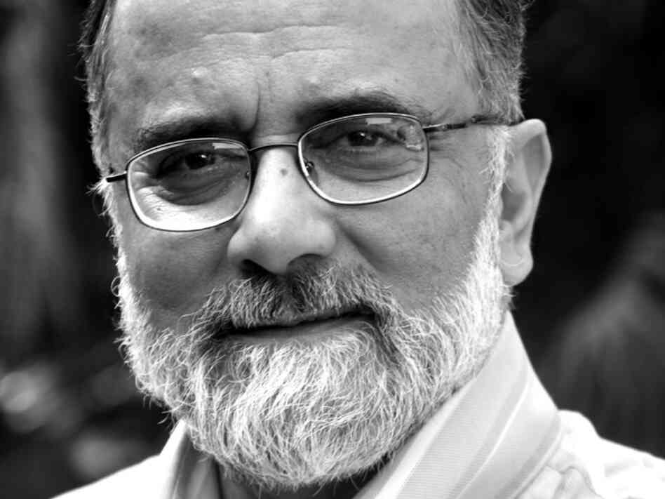 Ahmed Rashid writes for The Washington Post, El Mundo and other international newspapers.