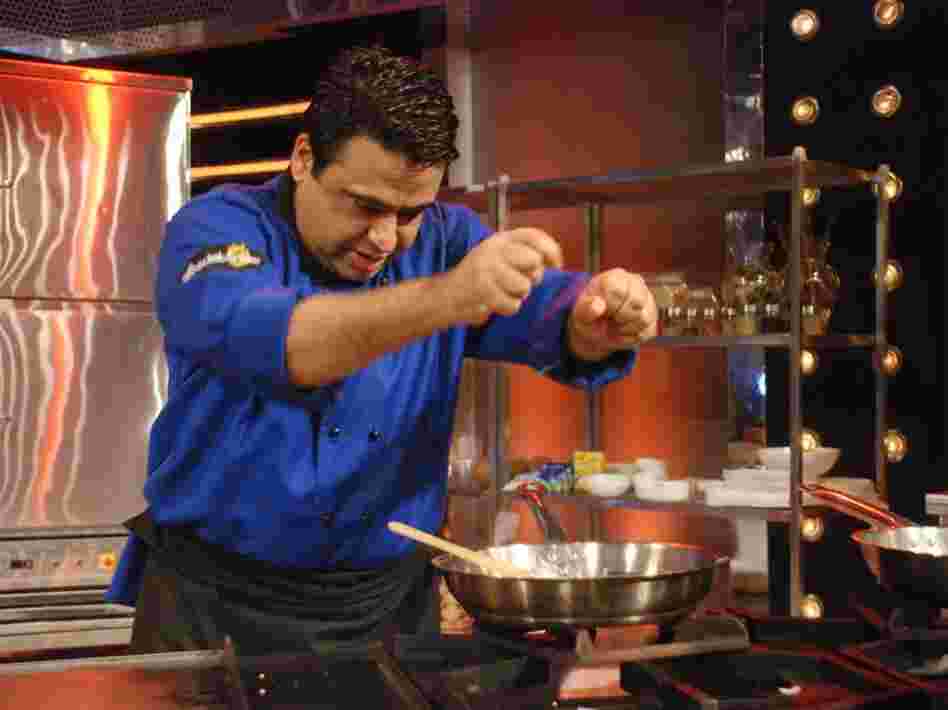 Chef Manish Mehrotra, an Indian contestant on Foodistan.