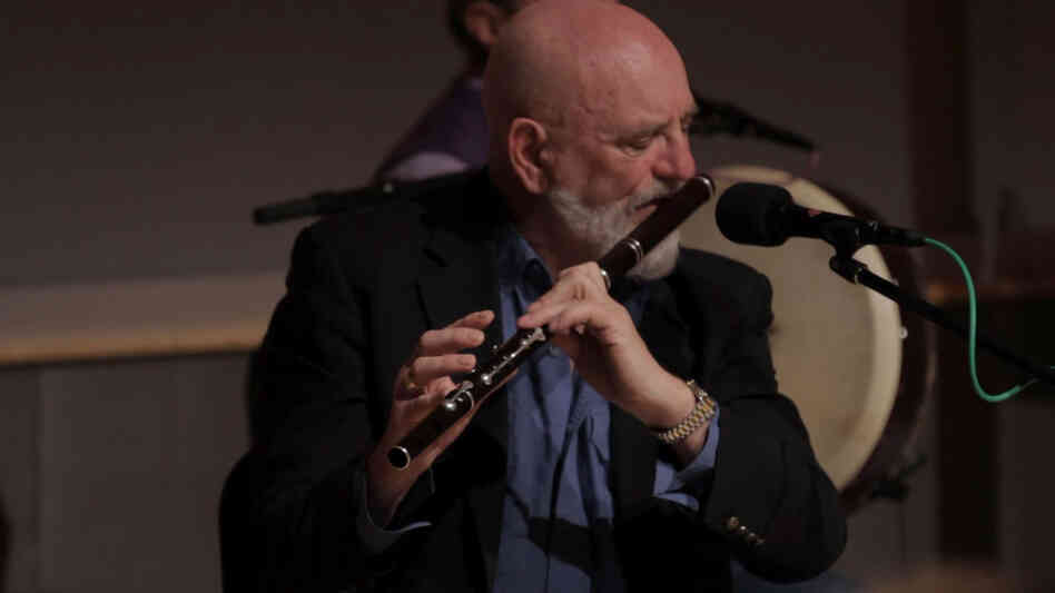 The Chieftains' longtime flutist Matt Molloy in action.