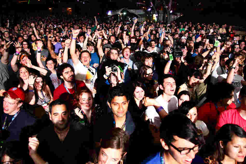 "This side of the room dances like Avatar was actually good. This side of the room dances like the mom in the movie Big." OK, Dan Deacon!