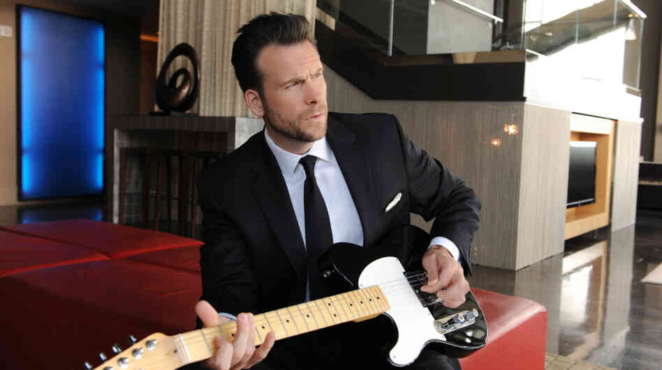 Moot Davis' new album is Man about Town.
