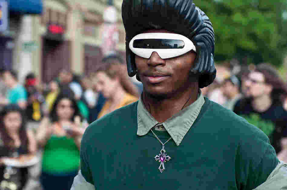 Since Star Trek: The Next Generation's cancellation, Lt. Geordi La Forge has fallen on hard times.