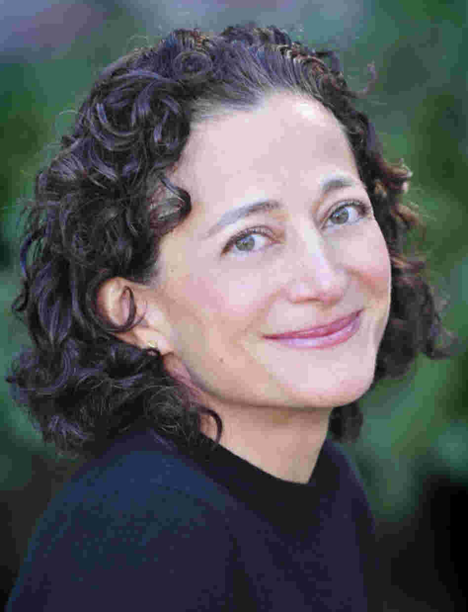 Donia Bijan