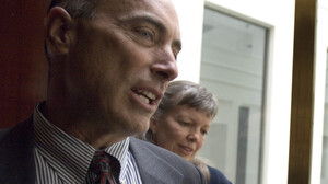 Steven Howards with his wife, Deborah Andrews, and son, Koby Howards, at his attorney's office in Denver on Oct. 3, 2006. Howards asserts he was wrongfully arrested without cause after expressing a negative opinion to Vice President Dick Cheney in 2006.