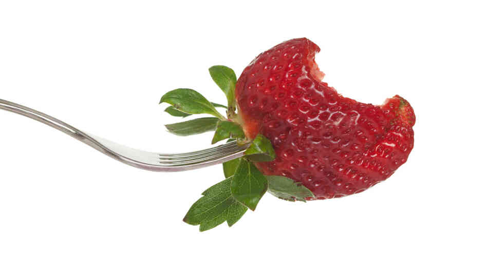 The stronger the aroma, the more likely you are to take a smaller bite, researchers found.
