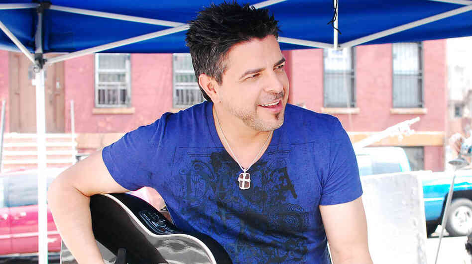 Luis Enrique's "Yo No Se Manana" marks his unexpected return to clave.
