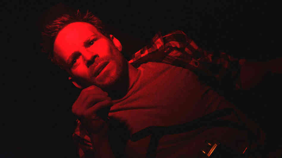 No Room To Panic: Stephen Dorff (Somewhere) plays a Secret Service agent who wakes up in a dark, confined space — which he soon realizes is the trunk of a moving car. No Room To Panic: Stephen Dorff (Somewhere) plays a Secret Service agent who wakes up in a dark, confined space — which he soon realizes is the trunk of a moving car.
