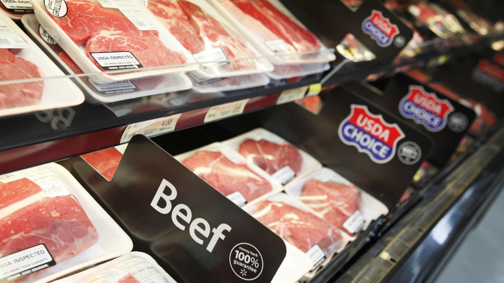 Beef on display at a new Wal-Mart store in Chicago. The retailer announced it will offer consumers meat that does not contain lean finely textured beef.