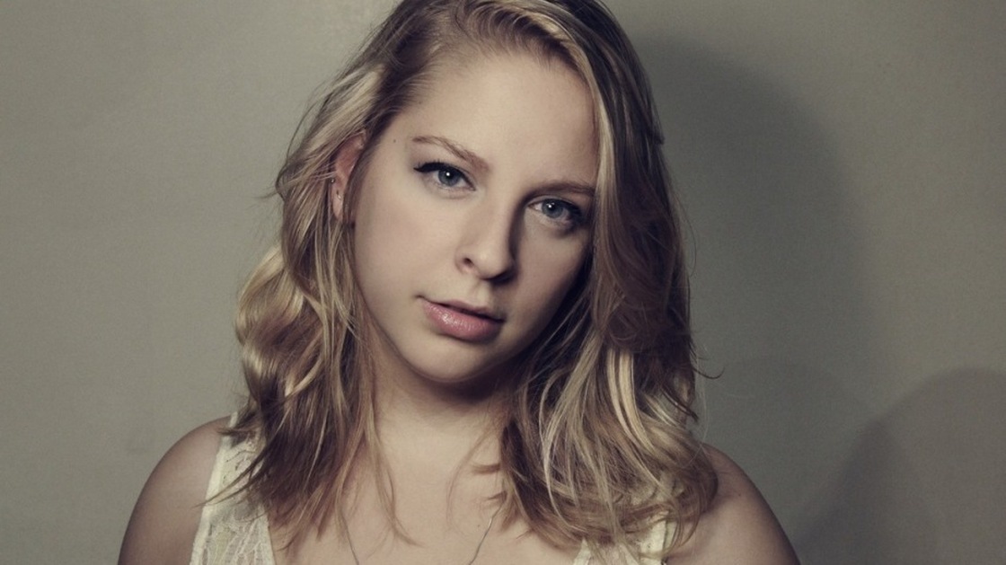 Julia Nunes' new, fan-funded album is titled Settle Down.