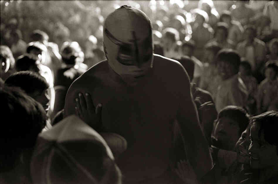 Hero's exit, Saltillo, Mexico