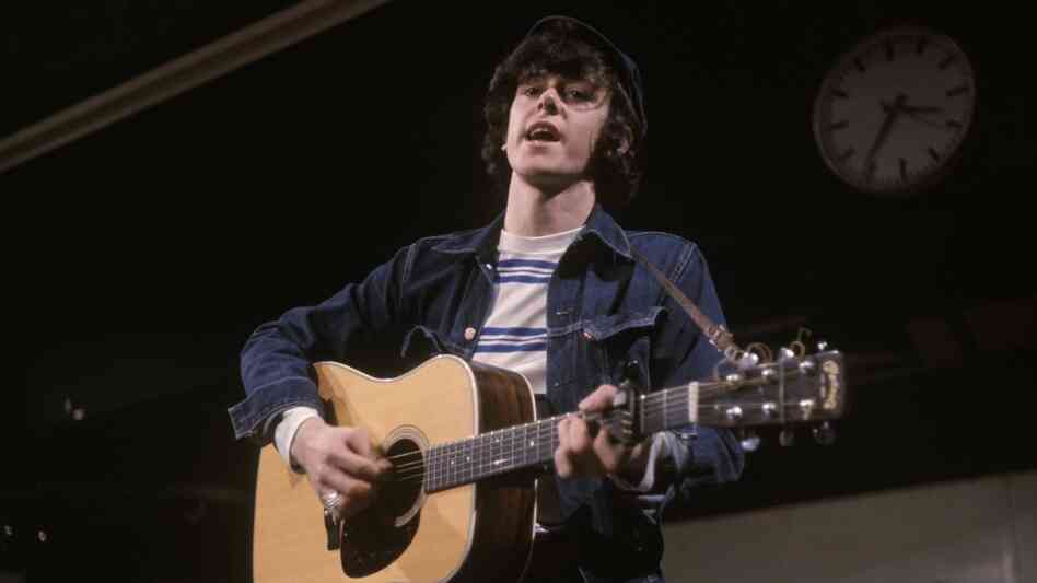 Donovan performs on Ready Steady Go! in 1965.