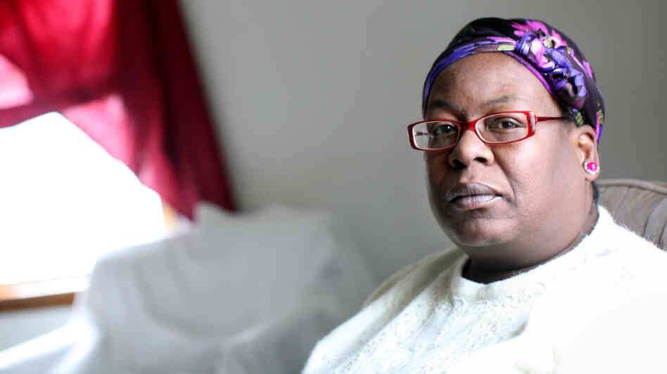 Shirley Ree Smith sits in the living room of her daughter's upstairs duplex in Alexandria, Minn. Smith is waiting to hear if California Gov. Jerry Brown will grant her clemency. "They say things happen for a reason. I'm not sure if I'll ever figure out a reason for all of this," she says. Shirley Ree Smith sits in the living room of her daughter's upstairs duplex in Alexandria, Minn. Smith is waiting to hear if California Gov. Jerry Brown will grant her clemency. "They say things happen for a reason. I'm not sure if I'll ever figure out a reason for all of this," she says.