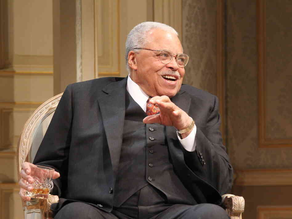 James Earl Jones plays former president Arthur "Artie" Hockstader. James Earl Jones plays former president Arthur "Artie" Hockstader.