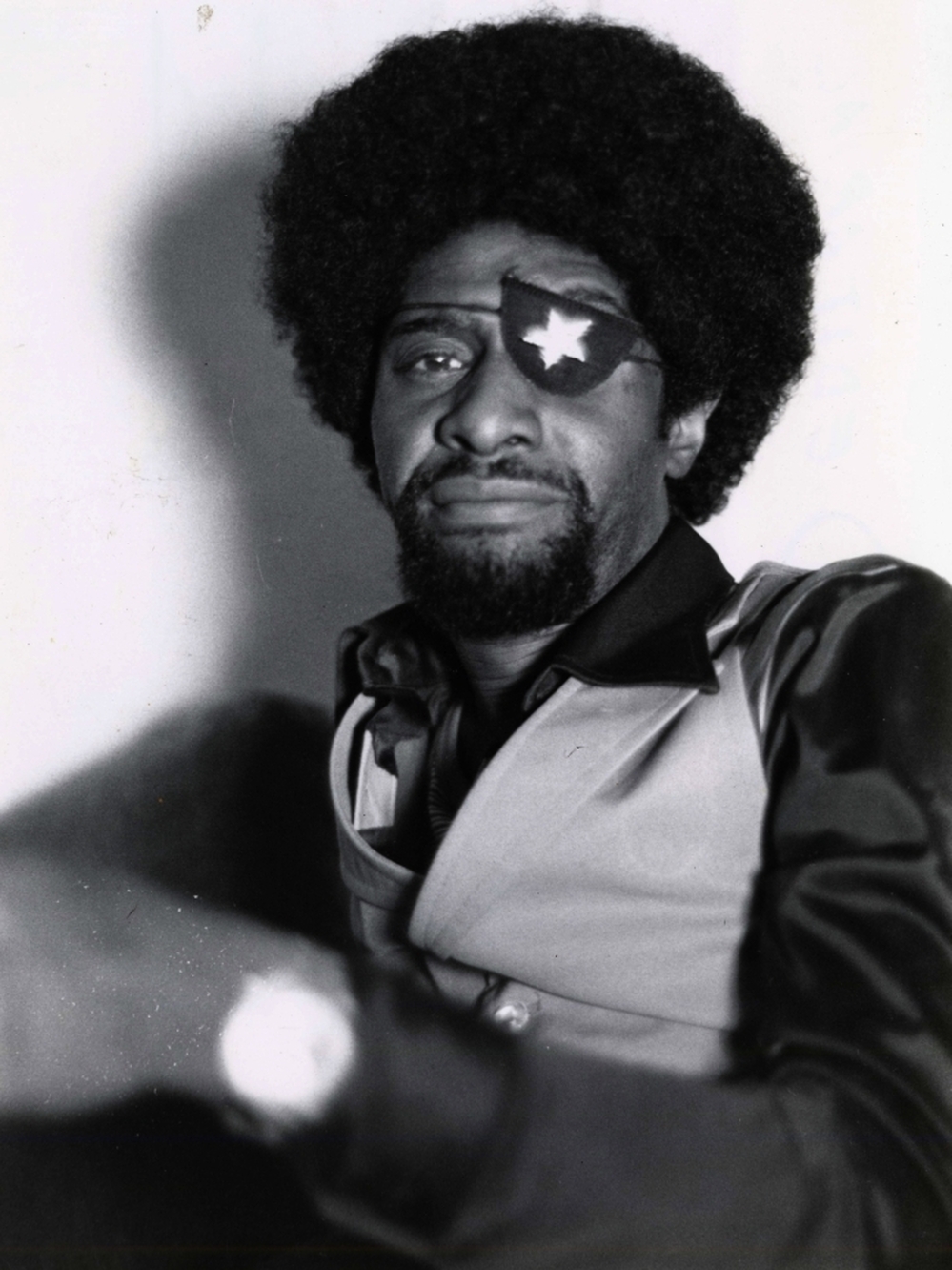 The one-eyed junkie called his fingers "spiders on the keys."