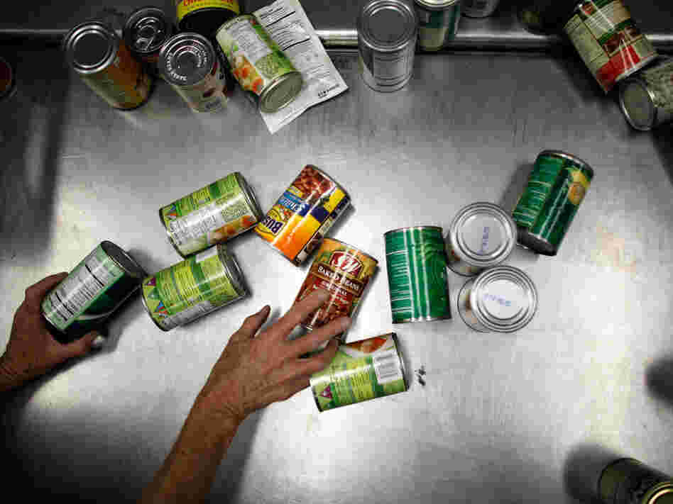 Environmental groups say a ban would protect consumers from the health effects of BPA that leaches from products including some soup cans.
