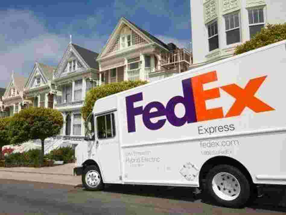 A FedEx hybrid delivery truck. In FedEx's fleet of over 90,000 vehicles, 408 are hybrid or electric, and 4,000 are fuel-efficient, lower-emitting "Sprinter" vans. A FedEx hybrid delivery truck. In FedEx's fleet of over 90,000 vehicles, 408 are hybrid or electric, and 4,000 are fuel-efficient, lower-emitting "Sprinter" vans.