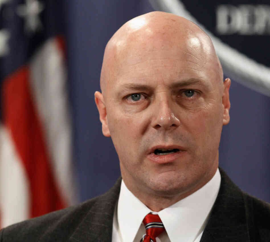 Outgoing FBI Executive Assistant Director Shawn Henry.