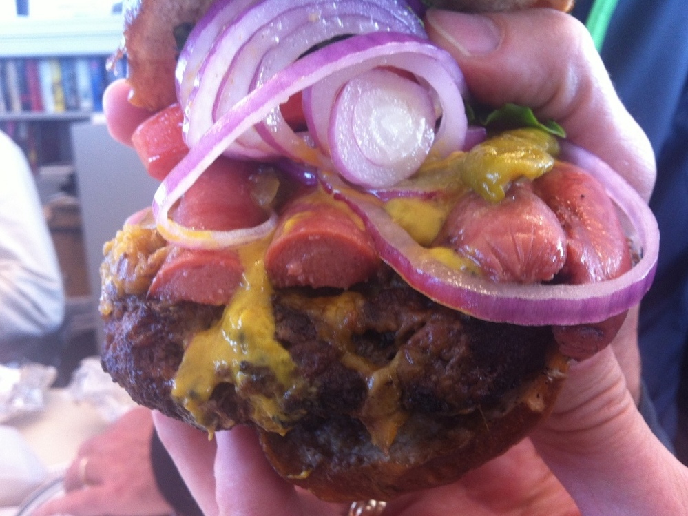 We apologize to those of you with Sandwich Monday HD. 