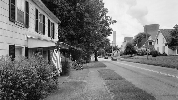 Helen Preston's home from Route 7, 2003 (Franz Jantzen)