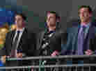 From left, Kevin (Thomas Ian Nicholas), Jim (Jason Biggs), Stifler (Seann William Scott), Oz (Chris Klein) and Finch (Eddie Kaye Thomas) are back, together again for their 13-year high school reunion.