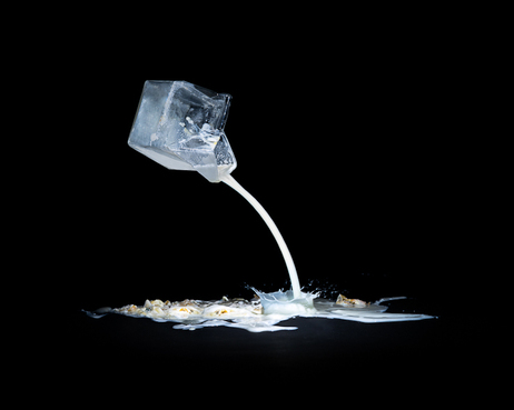 Milk | Place of production: Knittelfeld, Austria | Transporting distance: 202 km | Carbon footprint (total) per kg: 0,97 kg | Water requirement (total) per kg: 488 L Milk | Place of production: Knittelfeld, Austria | Transporting distance: 202 km | Carbon footprint (total) per kg: 0,97 kg | Water requirement (total) per kg: 488 L