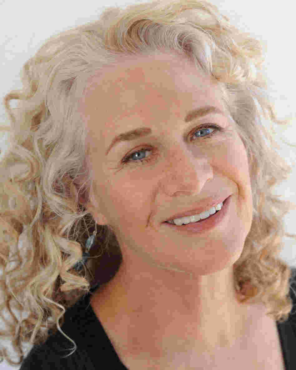 Carole King was in a doo-wop group called the Co-Sines when she was a teenager.