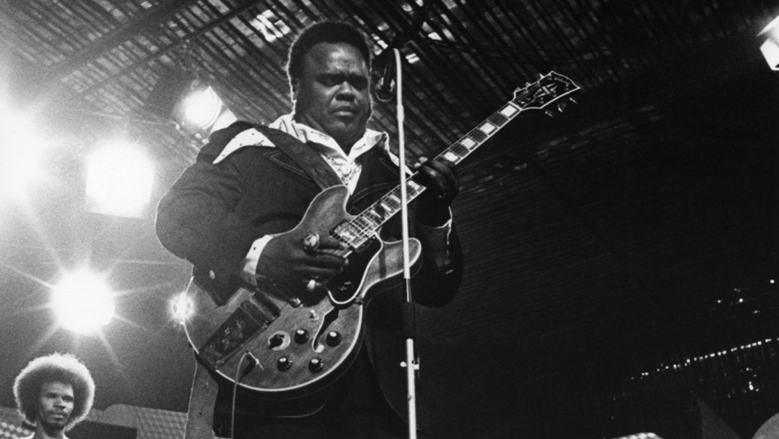 Freddie King performs in 1973.