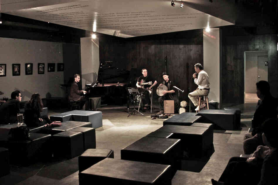 Joon Lee (right) leads a quartet inside the Blue Whale. 