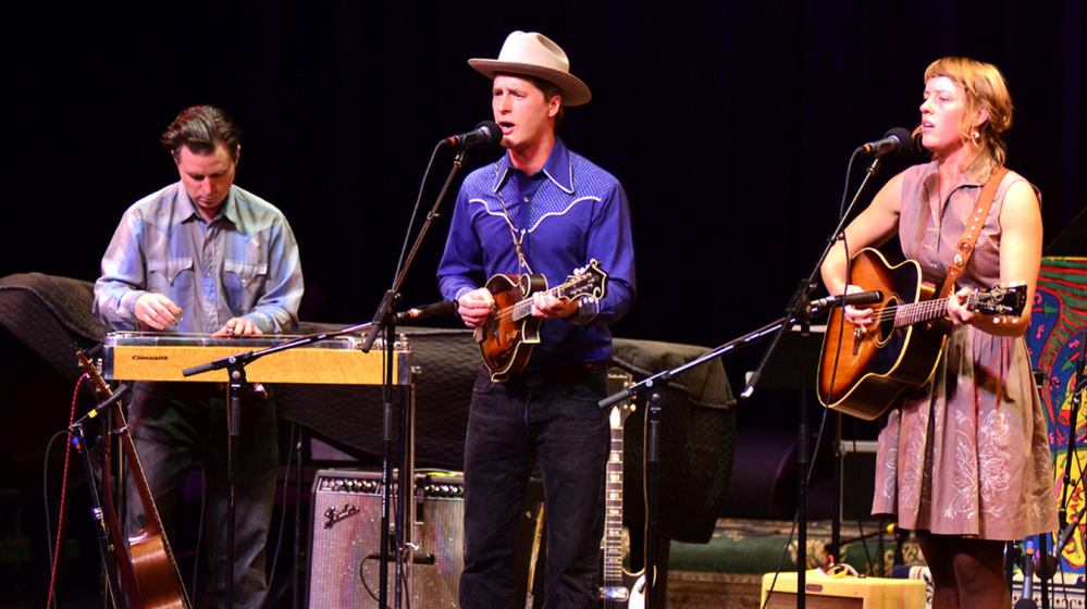 Caleb Klauder Country Band.