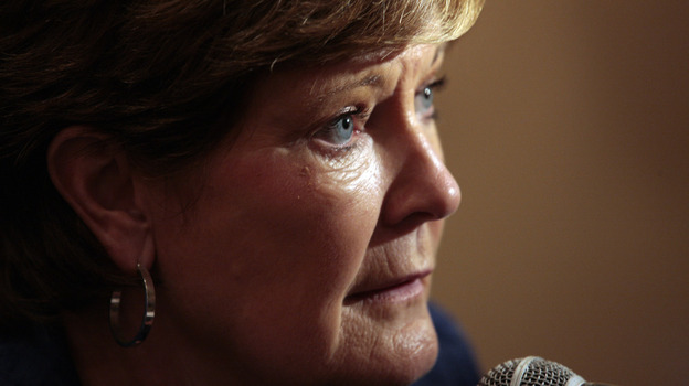 This file photo shows Tennessee women's basketball head coach Pat Summitt talking with reporters during the Southeastern Conference basketball media day, in Hoover, Ala.