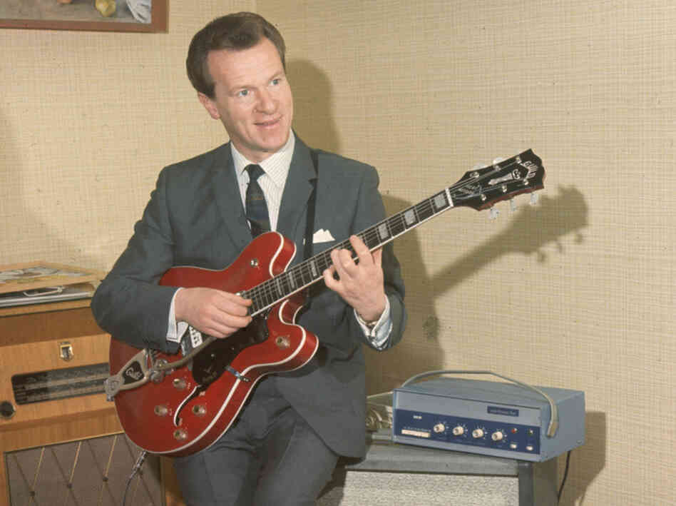 British guitarist Bert Weedon died Friday at age 91.