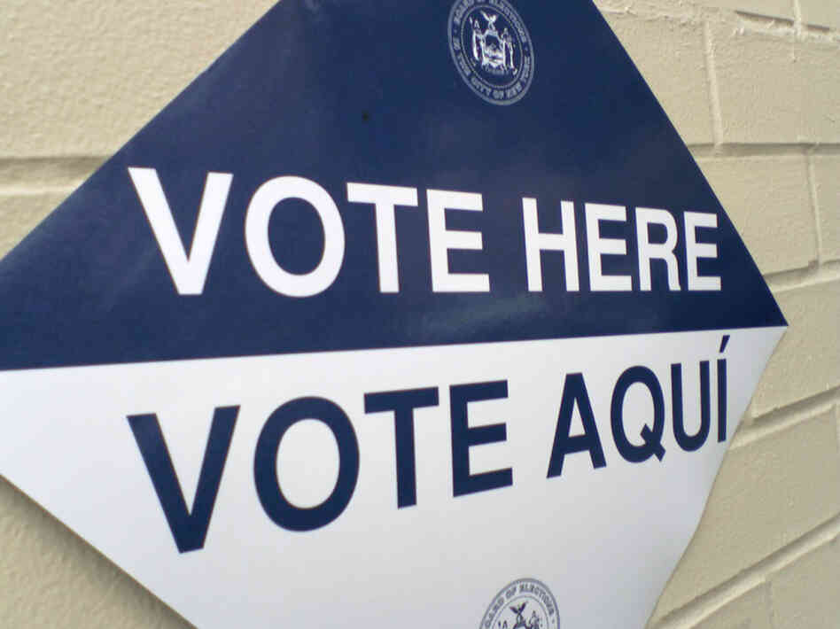 Columnist Esther Cepeda says it is "a sign of respect" when candidates reach out to Hispanics by speaking Spanish, but there ought to be substance behind the effort.