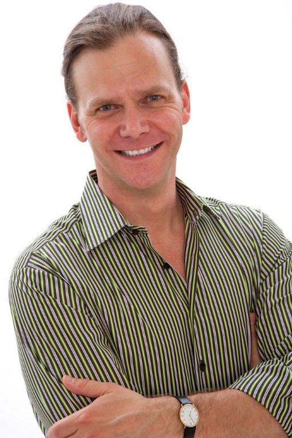 Taylor Mali travels the country speaking to teachers' groups and recruiting the next generation of classroom teachers with his "1,000 Teachers" campaign.
