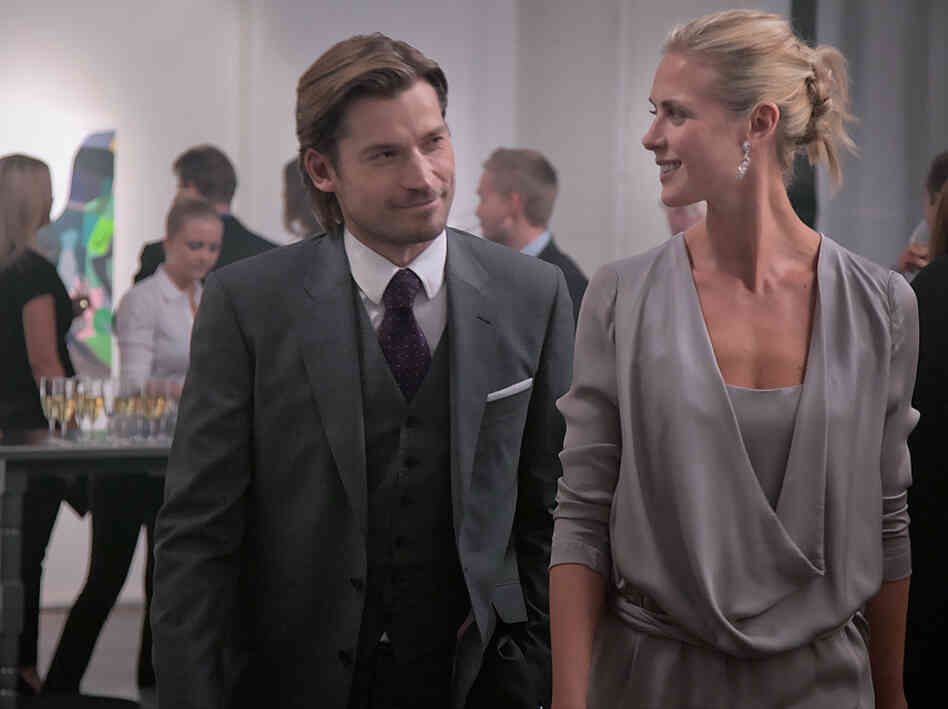 An art-patron client (Nikolaj Coster-Waldau) and Roger's gallery-owner wife (Synnove Macody Lund) get caught up in the explosive aftermath when a heist goes bad.