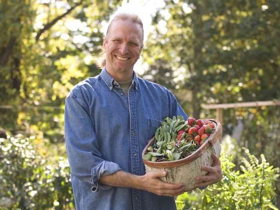 Wholesome Wave President and CEO Michel Nischan