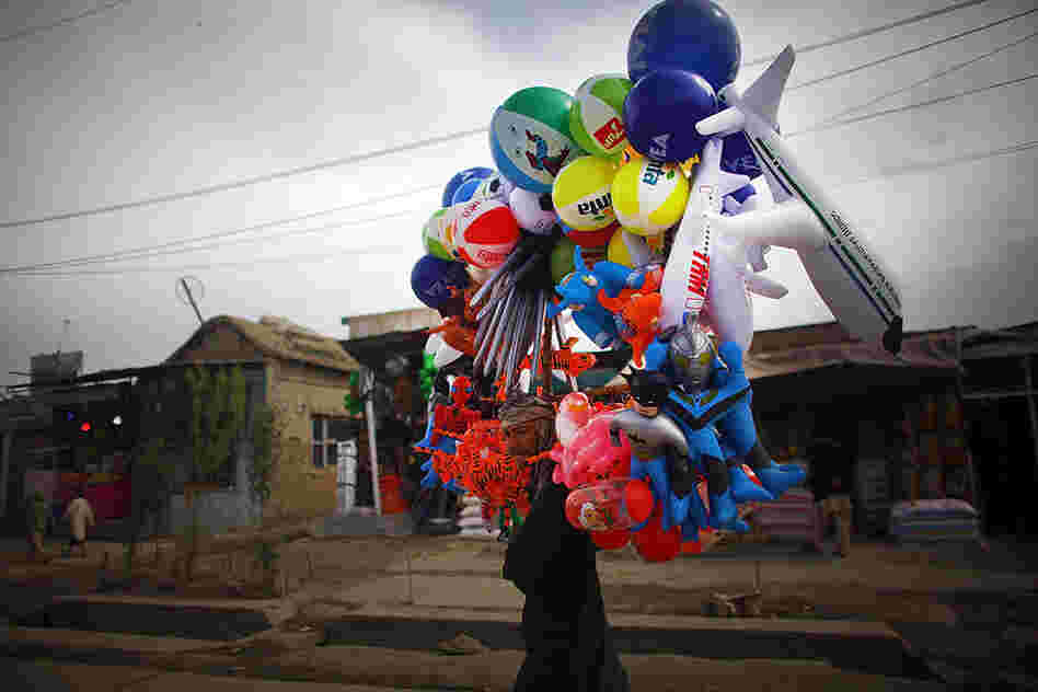 Balloon man