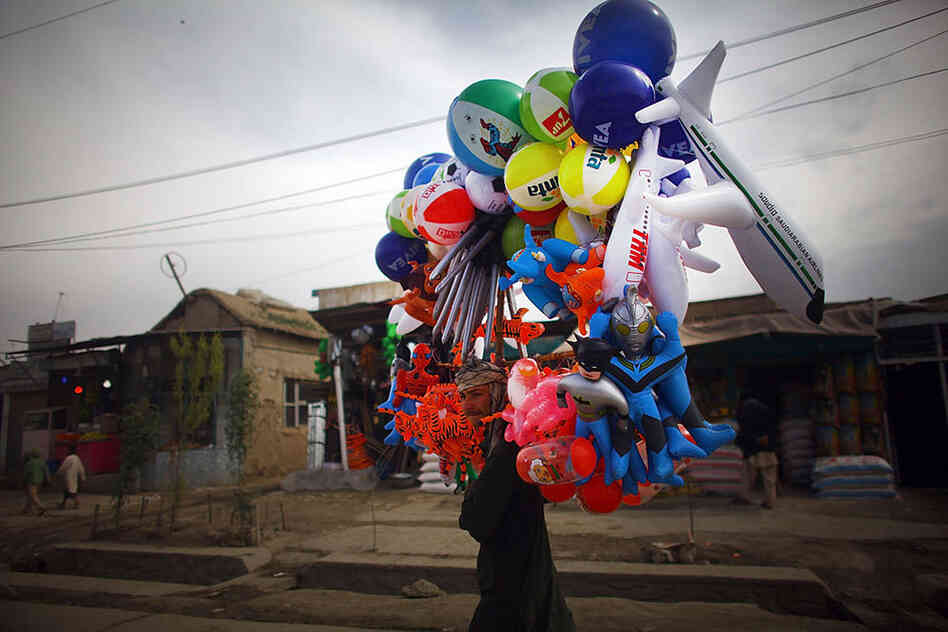 Balloon man