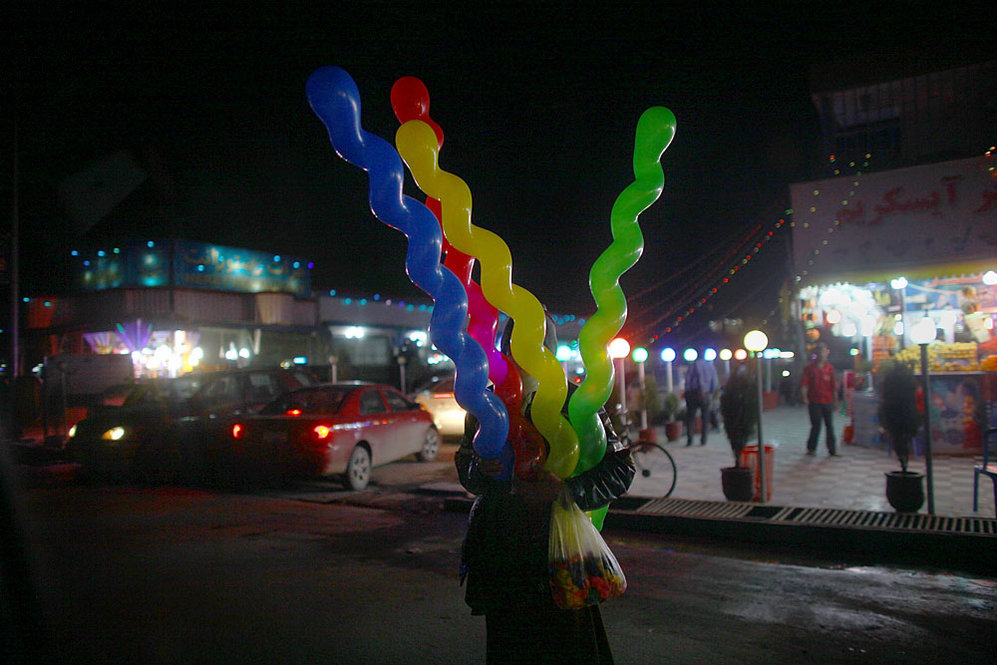 Balloon man