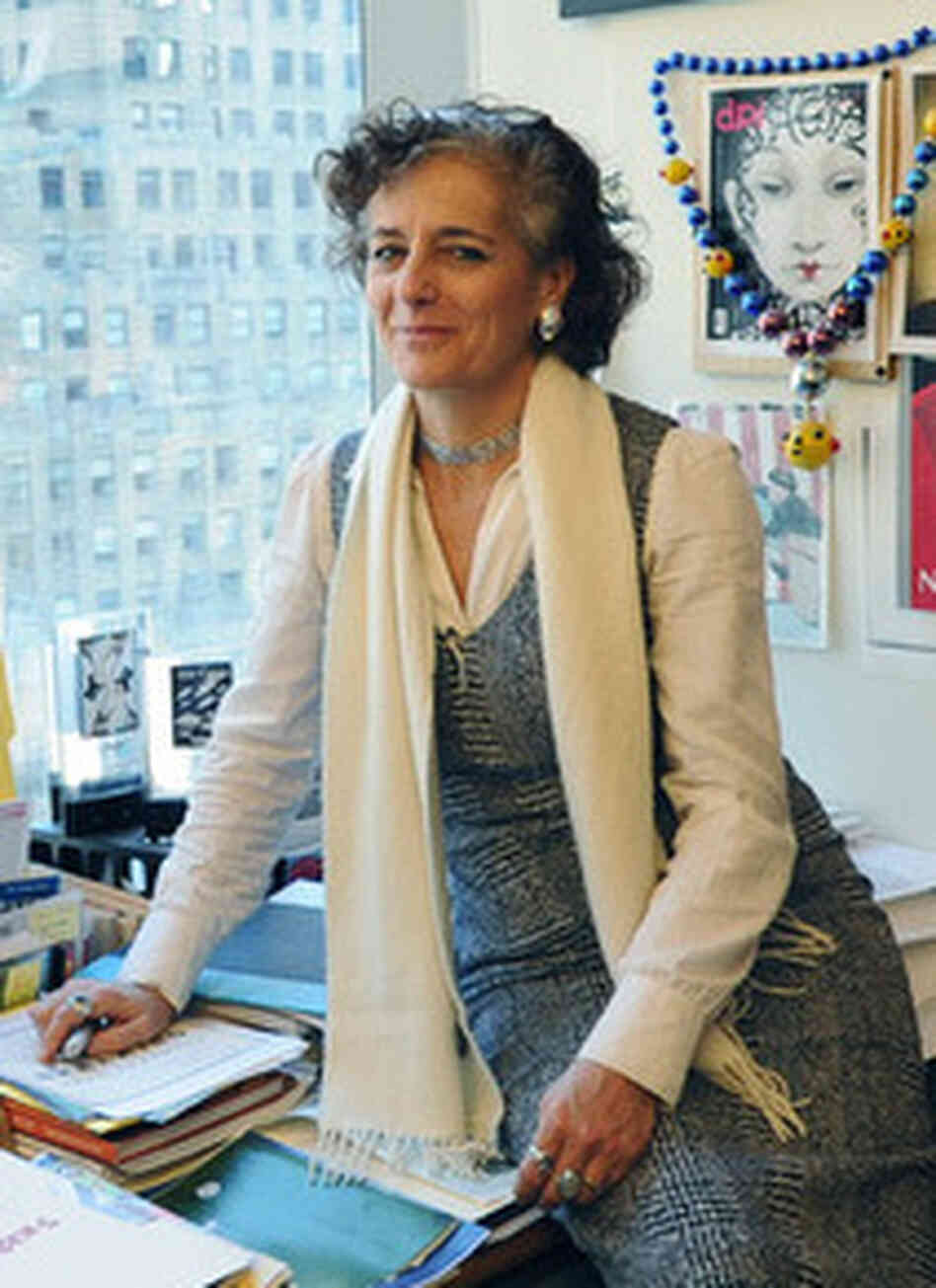Francoise Mouly has been The New Yorker's art editor since 1993. From 1980 to 1991 she co-edited the influential comics anthology RAW with husband Art Spiegelman.