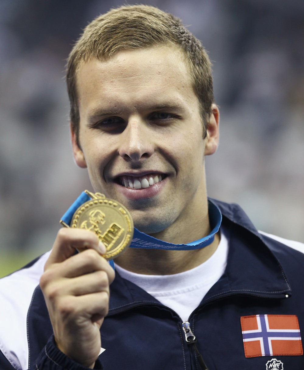 Gold medalist Alexander Dale Oen of Norway with his medal at last July's World Championships in Shanghai.