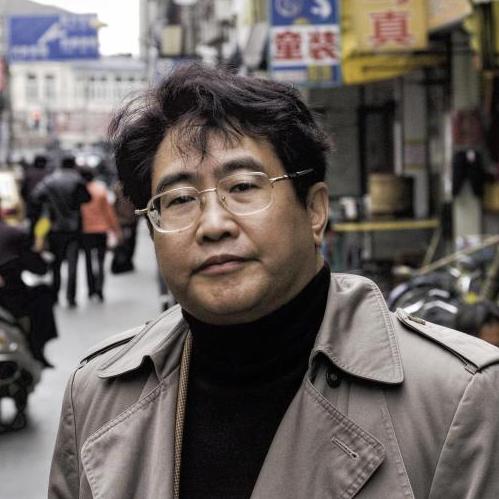 Poet and novelist Qiu Xiaolong was born and raised in Shanghai and now lives with his family in St. Louis, Mo.