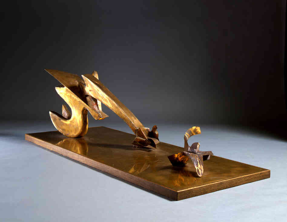 Richard Hunt, Study for Richmond Cycle, 1977, soldered, bolted, and burnished copper with wood edging 
