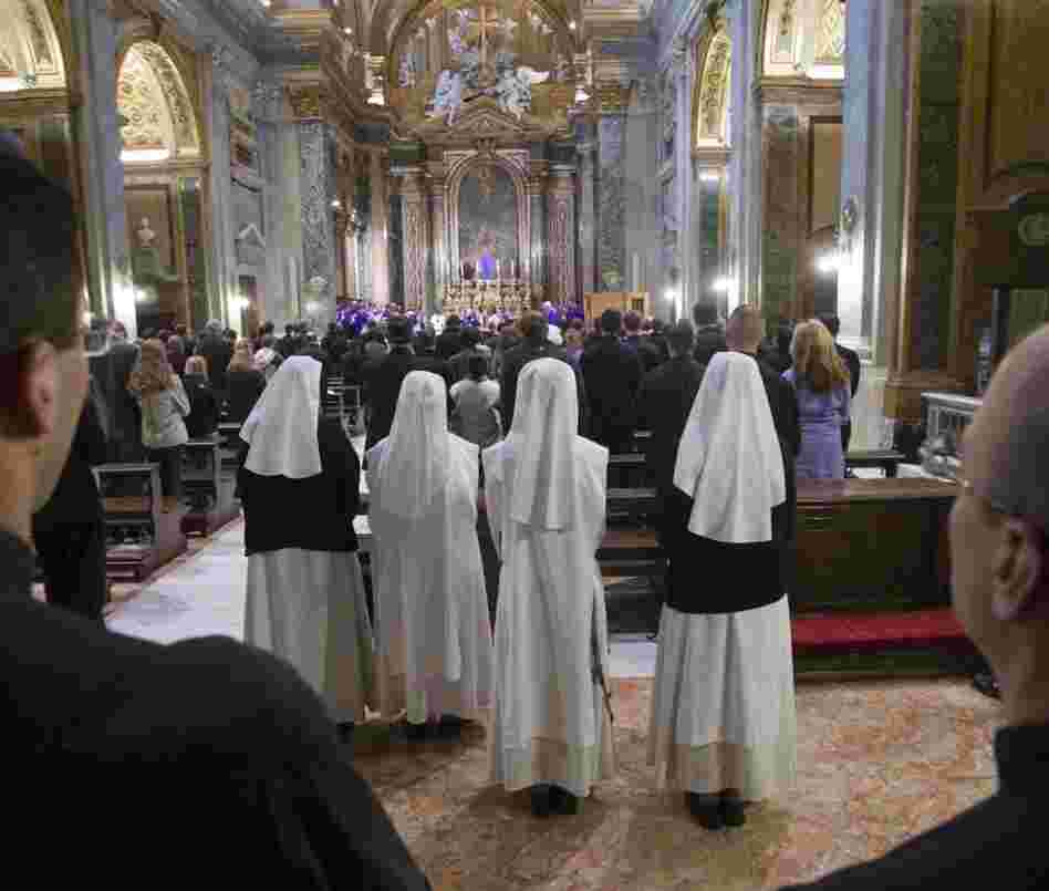 American nuns attend Mass at Sant'Apollinare in Rome. The umbrella group that represents the majority of the approximately 56,000 U.S. nuns plans to meet later this month to discuss its response to a Vatican reprimand.