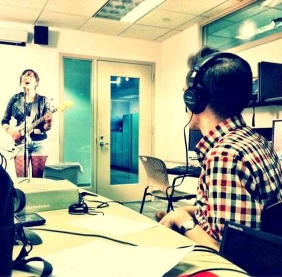 Digital Arts and Life Intern and Intern Edition's Music Director, David Wagner, records a Deskless Concert with artist Charlene Kaye: http://n.pr/IrDhGU Digital Arts and Life Intern and Intern Edition's Music Director, David Wagner, records a Deskless Concert with artist Charlene Kaye: http://n.pr/IrDhGU