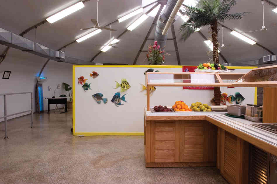 Cafeteria, Camp America, 2006