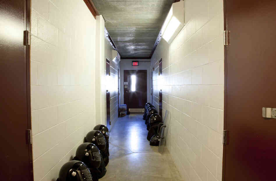 "Initial Reaction Force" Gear, Camp Delta, 2010