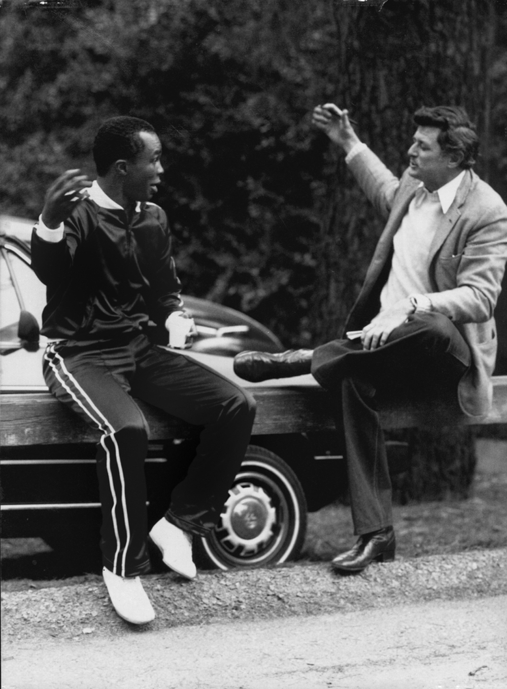 Sportswriter Frank Deford talks with Sugar Ray Leonard in 1981. "I was so lucky," Deford says. "The chance that you got in those days to get close to athletes is so much more than the writers get today."